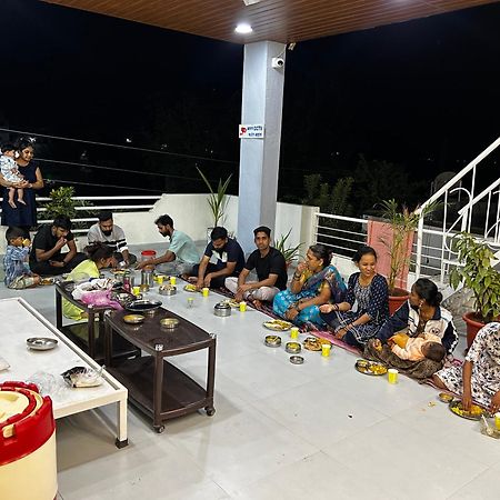 Vatavriksha Guest House,Akkalkot Akalkot Eksteriør billede