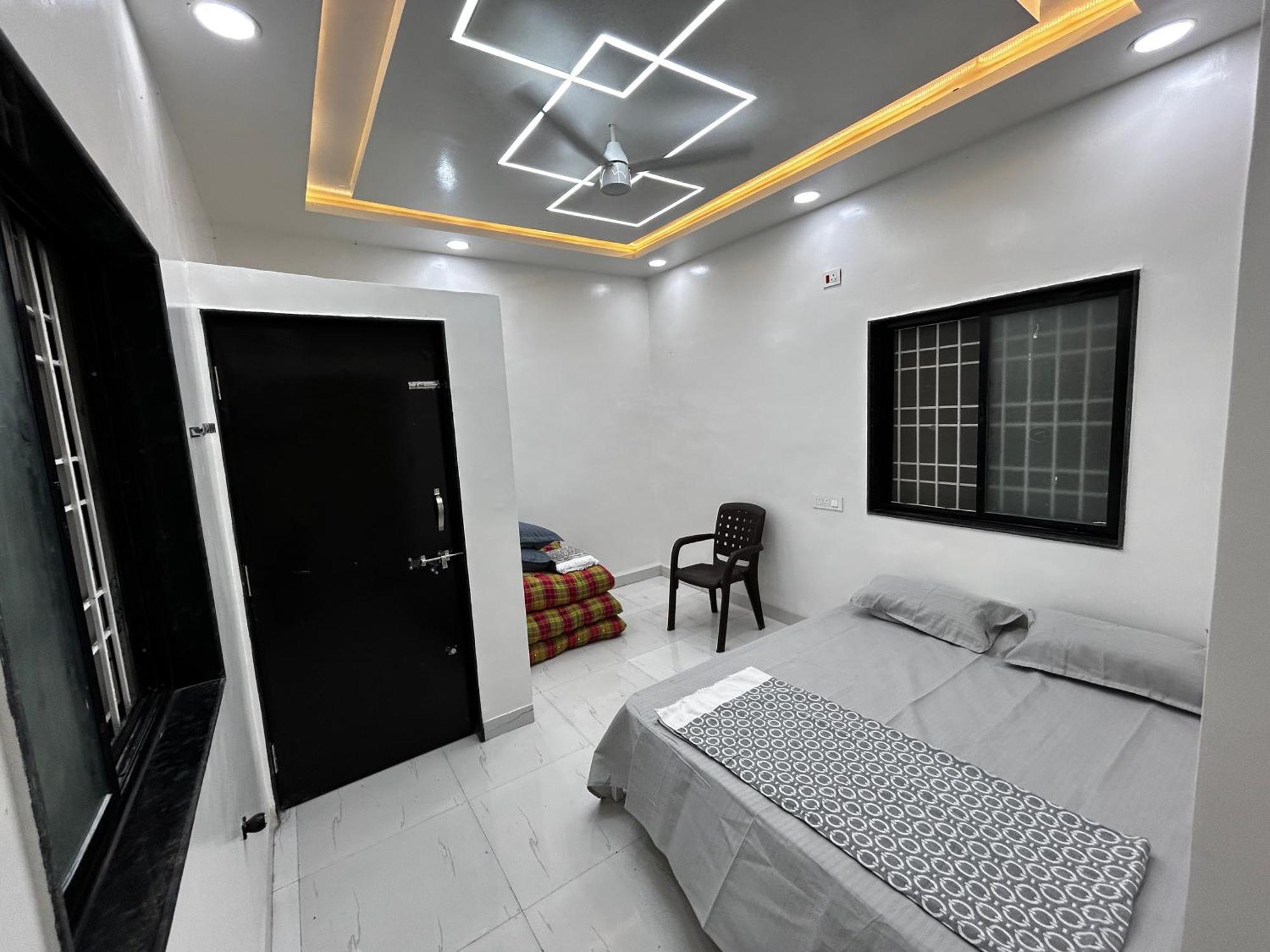 Vatavriksha Guest House,Akkalkot Akalkot Eksteriør billede