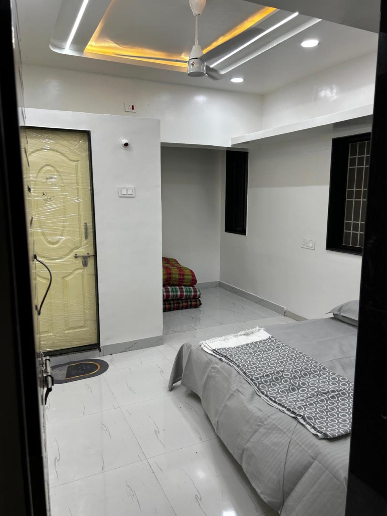 Vatavriksha Guest House,Akkalkot Akalkot Eksteriør billede