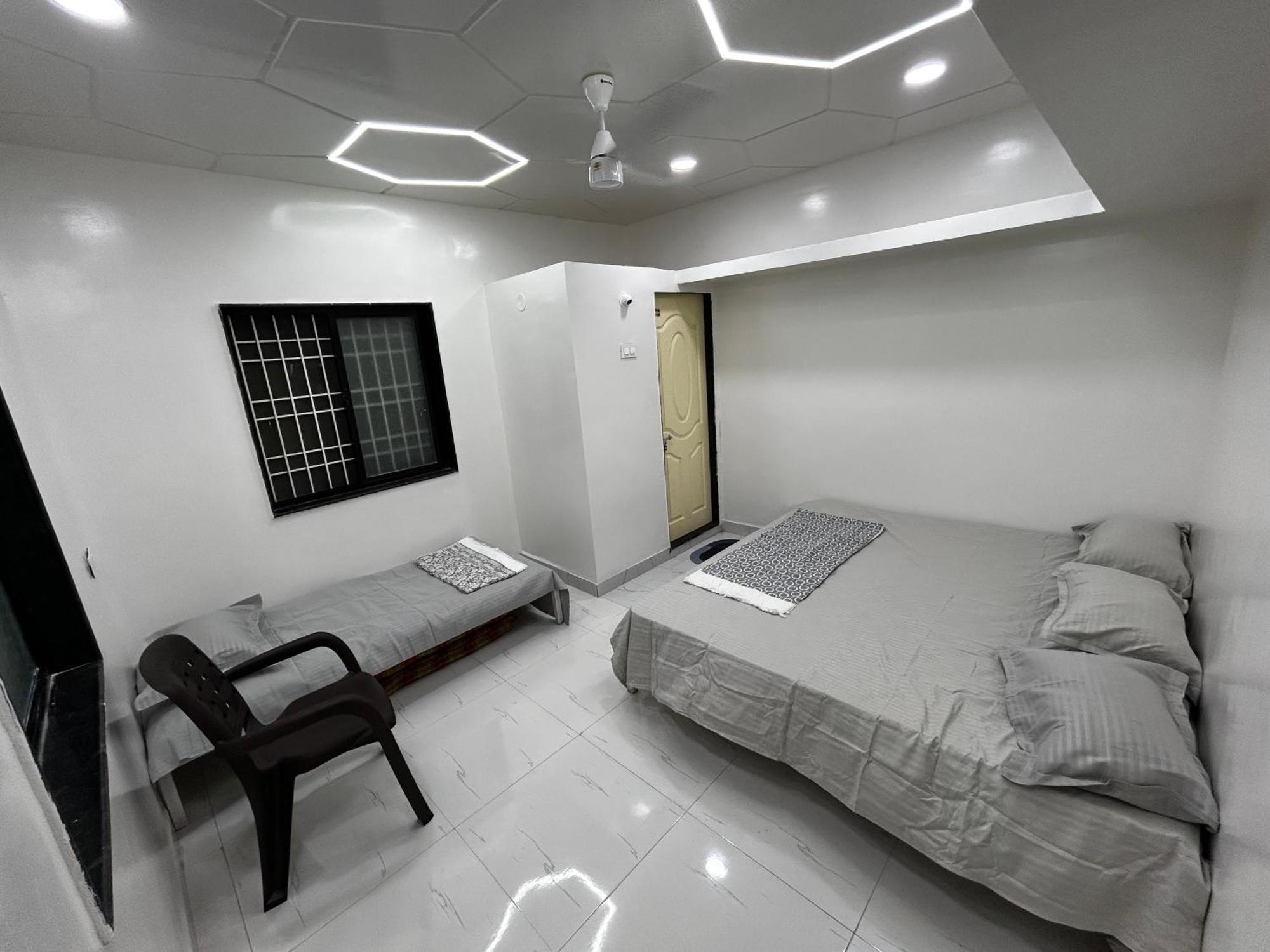 Vatavriksha Guest House,Akkalkot Akalkot Eksteriør billede