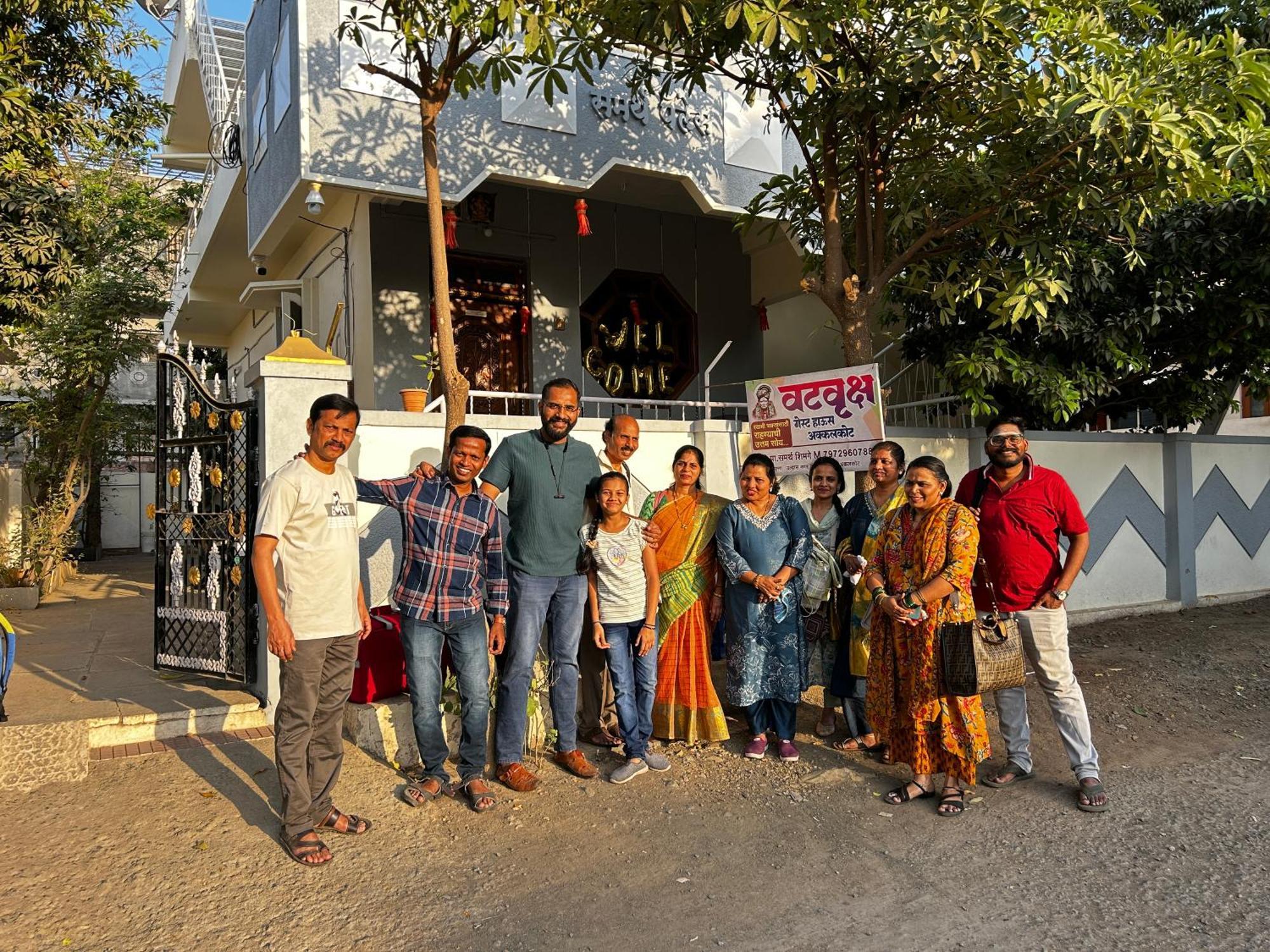 Vatavriksha Guest House,Akkalkot Akalkot Eksteriør billede